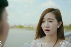 漂亮姐姐和小姐姐亲嘴,姐妹情深，甜蜜瞬间